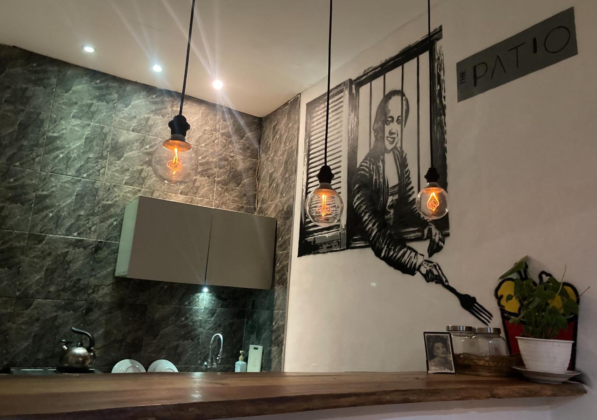 Апартаменты The Patio Yogya Джокьякарта Экстерьер фото
